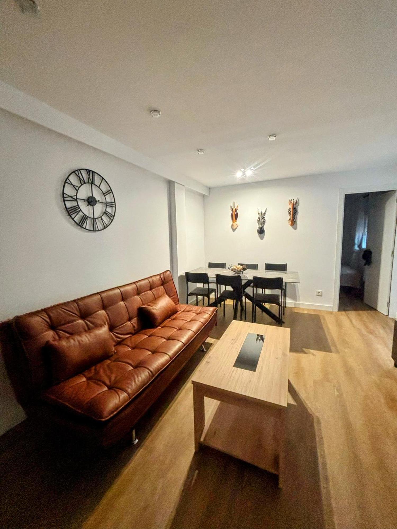 Santa Lucia Apartment ซาราโกซา ภายนอก รูปภาพ